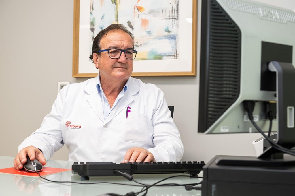 ¿Cuánto tarda en recuperarse un paciente tras la cirugía de corrección de curvatura peneana?